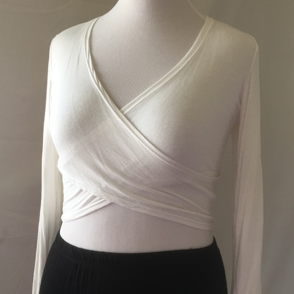 Snap Tops - ✂️SNAP Faux Wrap Crop Top in Off-White